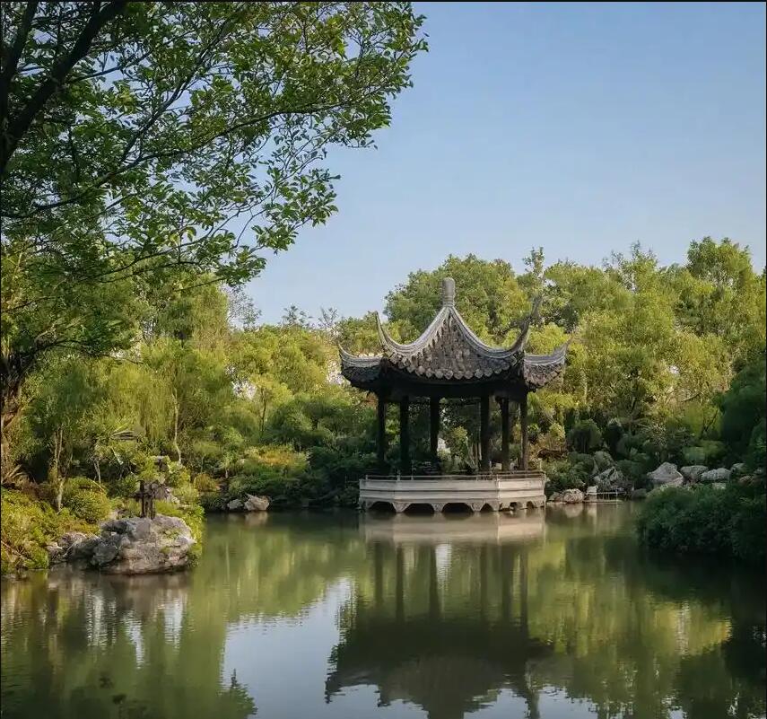 西藏访风餐饮有限公司